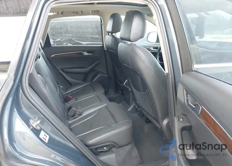 2010 Audi Q5 3.2 Premium z USA, uszkodzony, nr VIN WA1LKAFP4AA017942